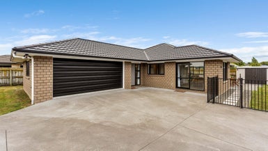 13 Barry Curtis Place, Levin, Levin