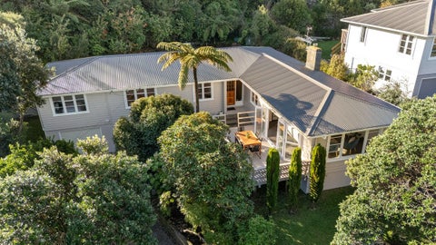 10 Tui Terrace, Tawa, Wellington