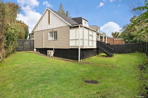 17B Tawa Crescent, Manurewa, Auckland