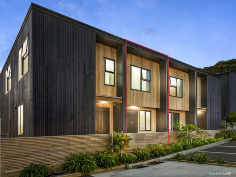 8/20 Trent Street, Island Bay, Wellington