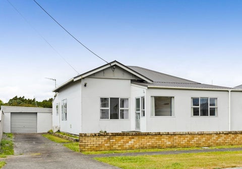 8 George Street, Hawera