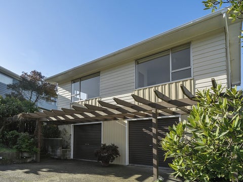 20 Turriff Crescent, Tawa, Wellington