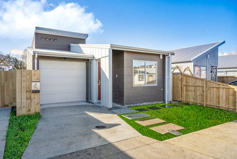 16 Clayden Shuttleworth Street, Papakura, Papakura