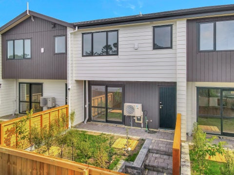 7D Valron Road, Te Atatu South, Auckland