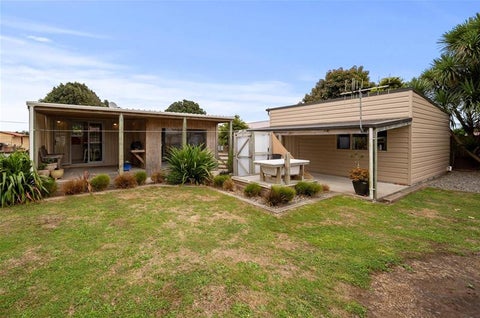 89 South Road, Manaia, Manaia