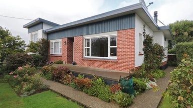 19 Severn Street, Clifton, Invercargill