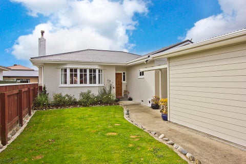 4 Fairfield Avenue, Fairfield, Lower Hutt