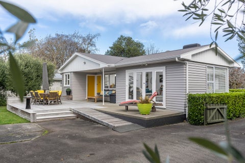 61 Kuratawhiti Street, Greytown