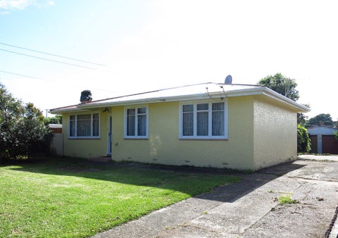 82 Thatcher Street, Castlecliff, Whanganui