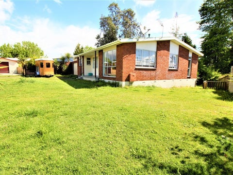 16 Magee Place, Chartwell, Hamilton