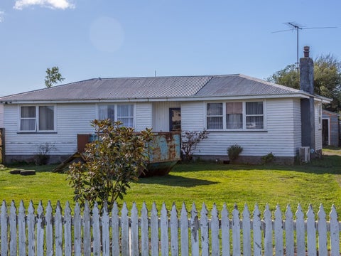5 Dublin Street, Martinborough