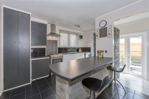 17 Taurus Crescent, Beach Haven, Auckland