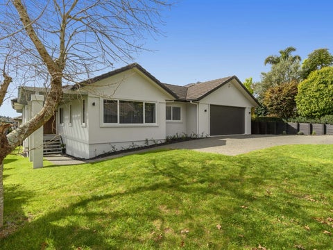 77 Kinloch Drive, Bethlehem, Tauranga