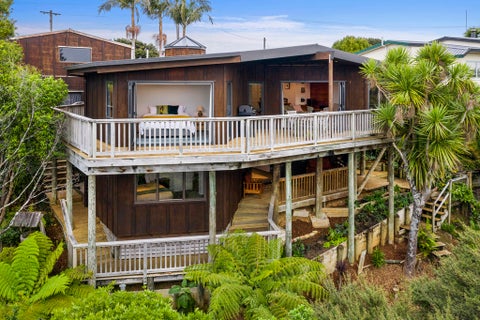4 Bay View Road, Raglan, Raglan