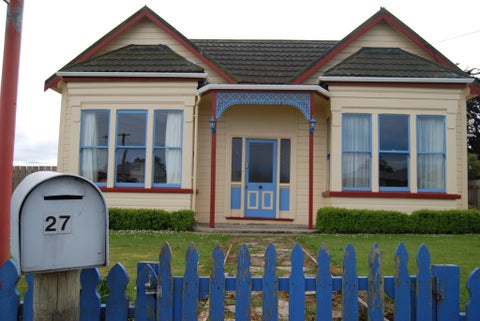 27 Main Road, Owaka