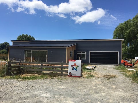 59C Lincoln Road, Carterton