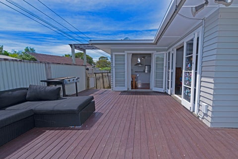 14 Birdwood Road, Swanson, Auckland