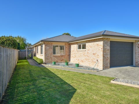 7 Hilton Road, Carterton