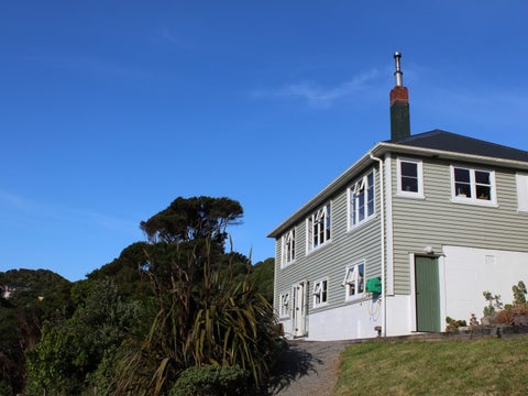 2 Fleet Grove, Korokoro, Lower Hutt