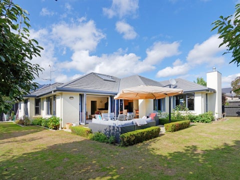 18 Lobank Place, Richmond