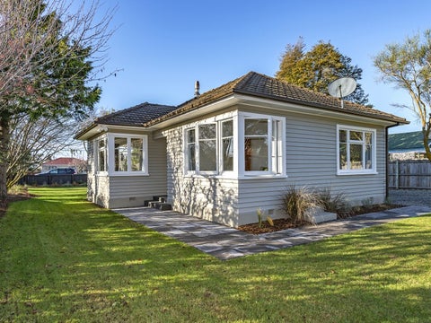 10 Thornton Street, Darfield, Darfield