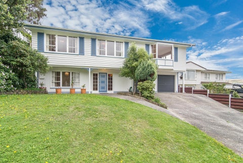 16 Oriel Avenue, Tawa, Wellington