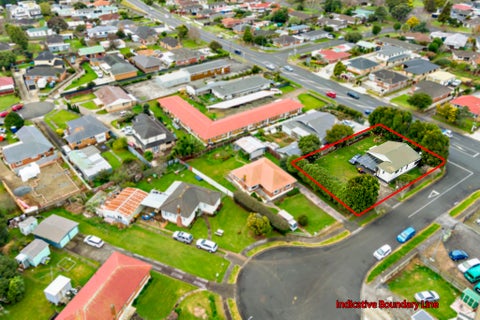 8 Reagan Road, Manukau, Auckland