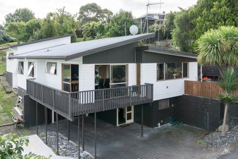 11 Kenilworth Place, Dinsdale, Hamilton