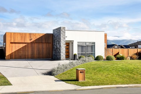 10 Puketutu Grove, Motueka