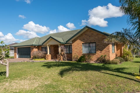 1 Magilligan Close, East Tamaki Heights, Auckland