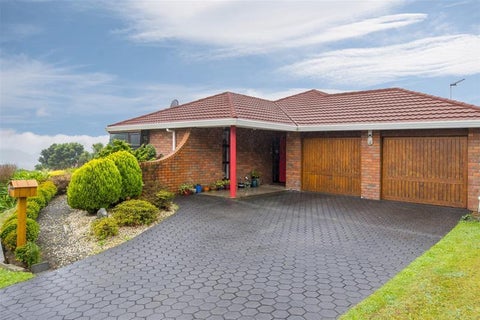 1 Silverton Place, Churton Park, Wellington