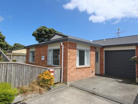 11 Pohutukawa Grove, Titahi Bay, Porirua