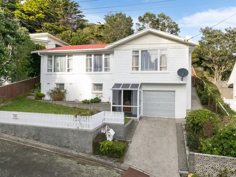 10 Chaucer Way, Karori, Wellington