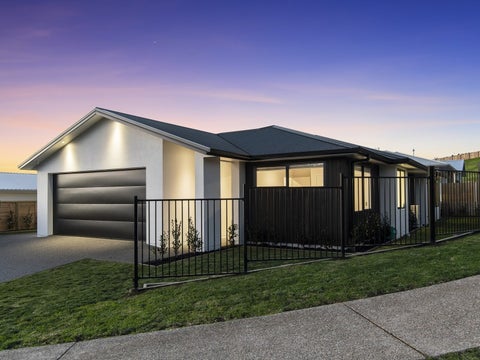 80 Whakaturou Crescent, Pyes Pa, Tauranga
