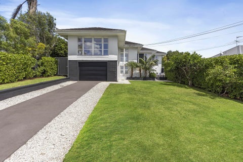 13 Rutherford Terrace, Meadowbank, Auckland