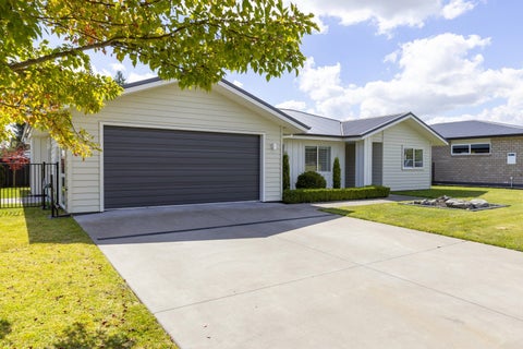 4 Bastille Court, Rangatira Park, Taupo