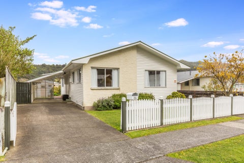 25 Berkeley Road, Wainuiomata, Lower Hutt