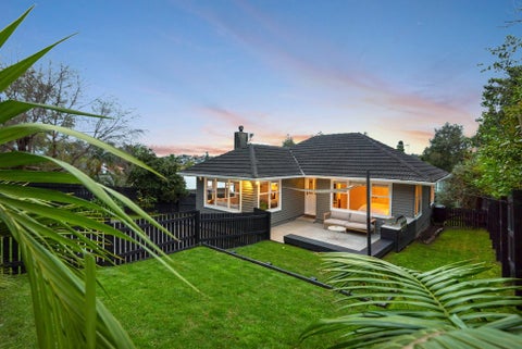 1/13 Howard Road, Northcote, North Shore City