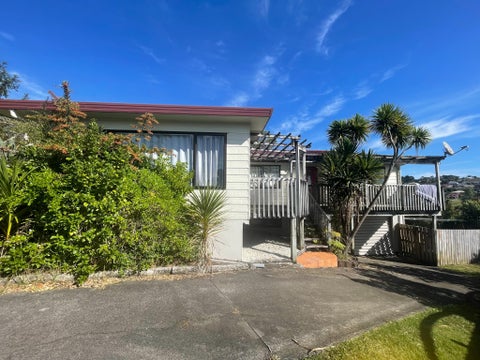 3 Grenadine Place, Unsworth Heights, Auckland