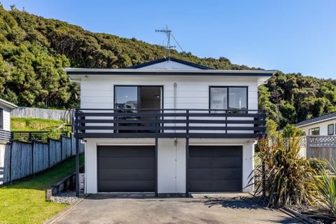 58 Albatross Close, Whitby, Porirua