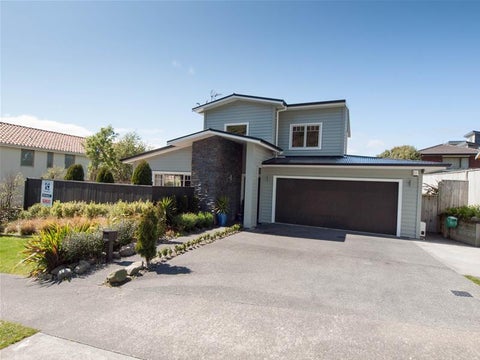 25 Erlestoke Crescent, Churton Park, Wellington