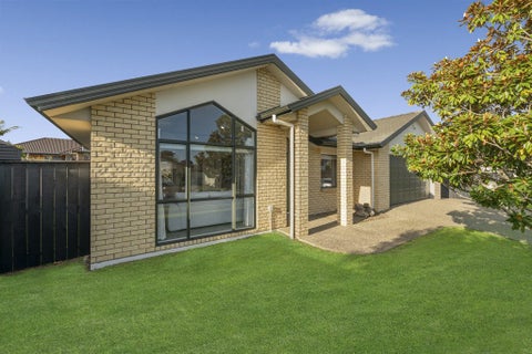 12 Duntrune Road, Flat Bush, Auckland