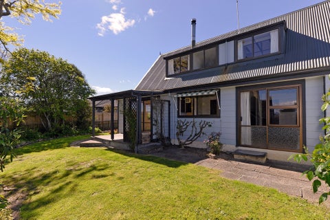 1B Selbourne Avenue, Richmond, Richmond