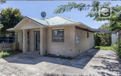 4 Ingleby Place, Kelston, Auckland
