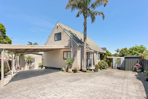 4 Sunningdale Street, Wattle Downs, Auckland
