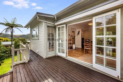 98 Campbell Street, Karori, Wellington