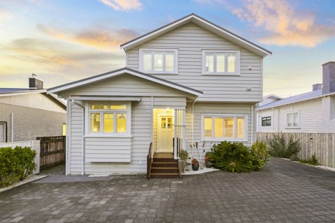 22 Onewa Road, Northcote Point, Auckland