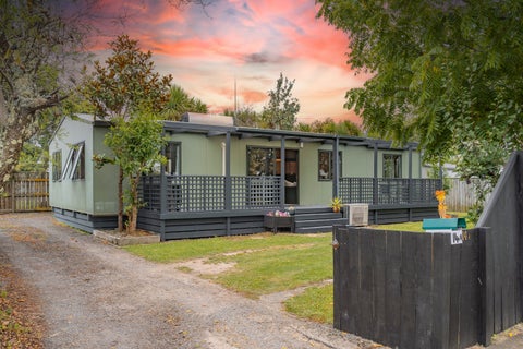 14 Tasman Crescent, Carterton
