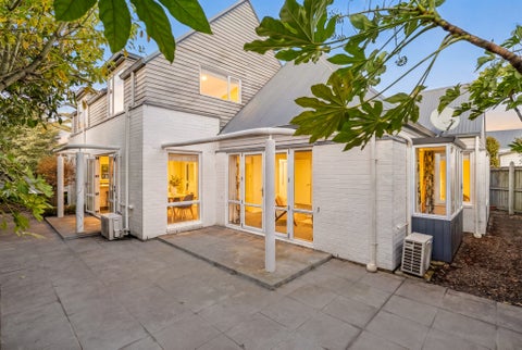 1/125 Clyde Road, Ilam, Christchurch