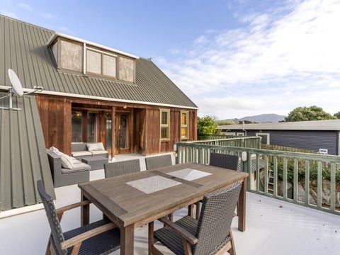 12 Ngapotiki Street, Paraparaumu Beach, Paraparaumu